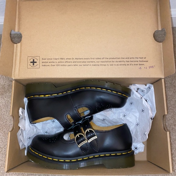 Mary Jane 8065 Doc Martens - Picture 6 of 7